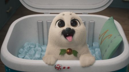 Dürfen wir vorstellen: Commodore Charles Eggnoggington III. – der heimliche Star aus dem neuen Elfen Helfen-Film © 2025 Disney