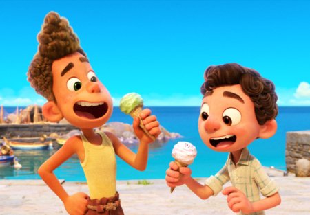 Ein Gelato beim ersten Landgang muss sein: Draufgänger Alberto bringt Luca auf den Geschmack von Freiheit © Disney/Pixar