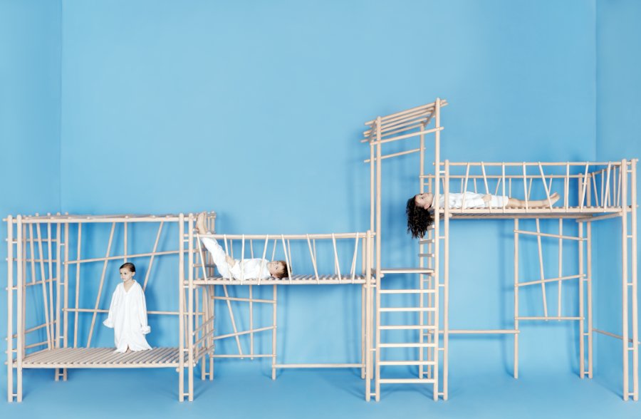 Klettern, träumen, staunen: Wer will sich beim Anblick dieser Kreation noch das 3er-Stockbett aus der Jugendherberge ins Zimmer stellen?</br>Image © Laura Bonnefous