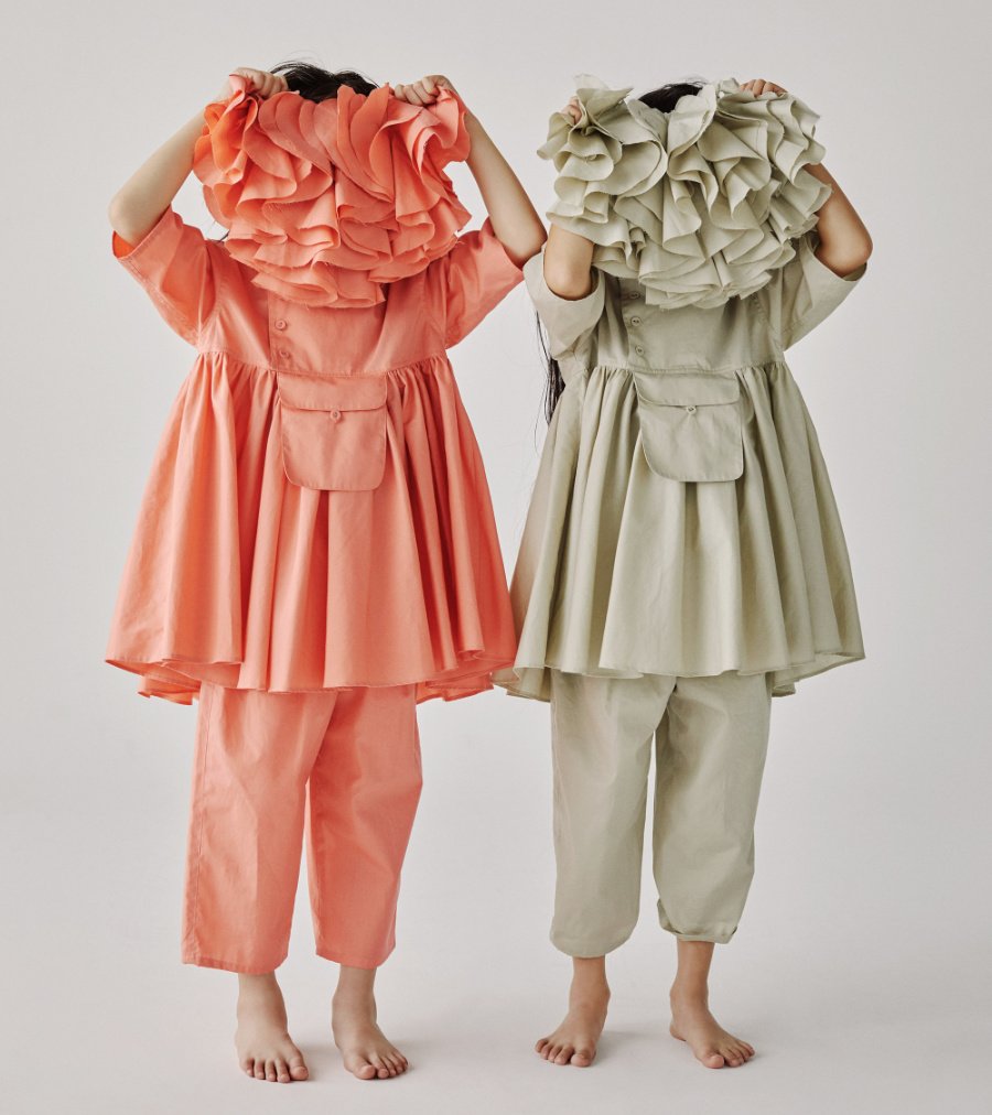 Hide and Seek auf Japanisch: Im Sommer 2020 verstecken wir uns hinter der Blumen-Pochette von GRIS