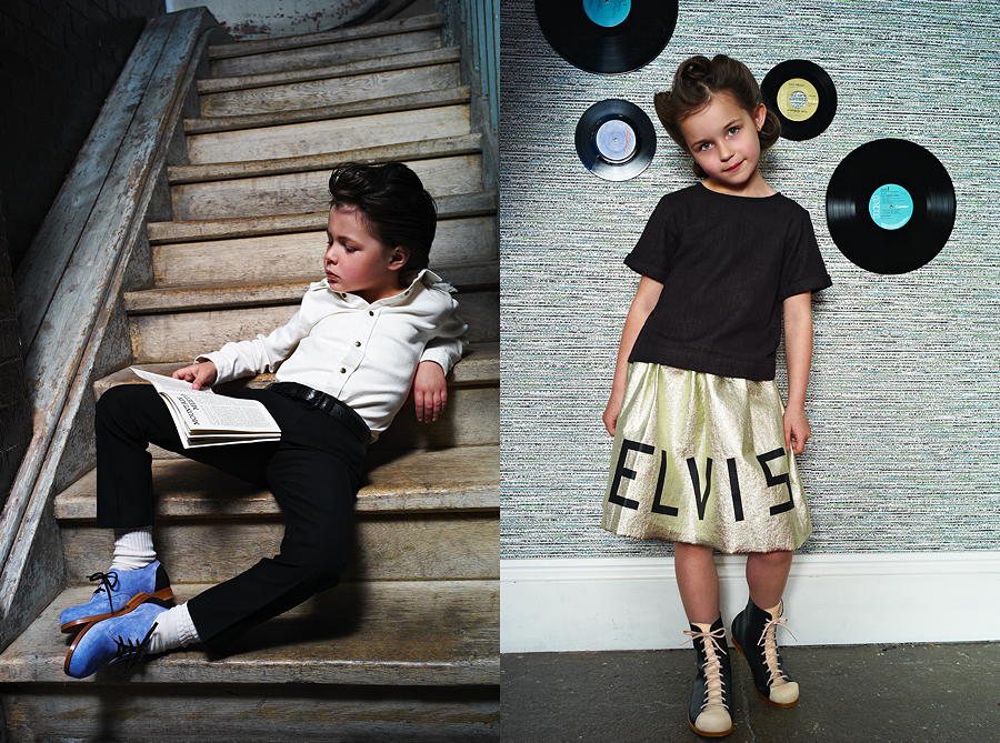 Elvis trägt die BLUE SUEDE Shoes und sein größter Fan den Chapter 2 Evergreen, die MONKEY Boots – Images © Laura Hart