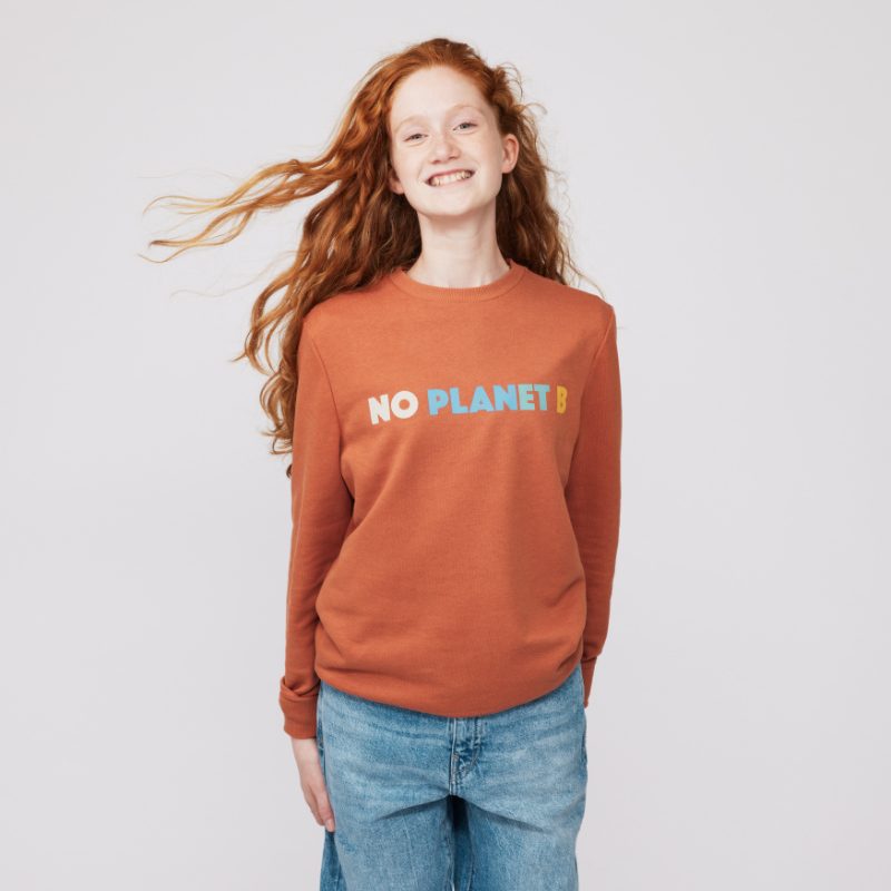 03-s2-greenpeace-magazin-no-planet-b-sweatshirt