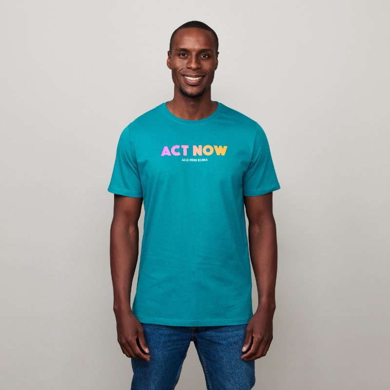 03-s3-greenpeace-magazin-act-now-t-shirt