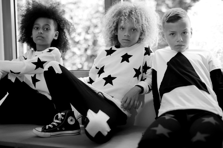 Unisex-Mode für Kinder von Célinununu: Wer sagt denn, dass nur Jungs nach den Sternen greifen ... © Célinununu