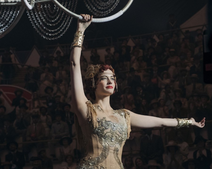 Schwebt leicht wie eine Feder durch die Lüfte: die Königin der Himmel, Colette Marchant, gespielt von Eva Green. Image © Disney 