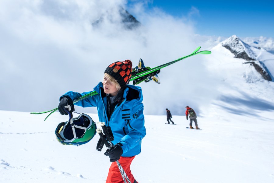 Ab auf die Piste! Die Skibekleidung für Kinder von Reima ist atmungsaktiv, wärmend und schützend zugleich