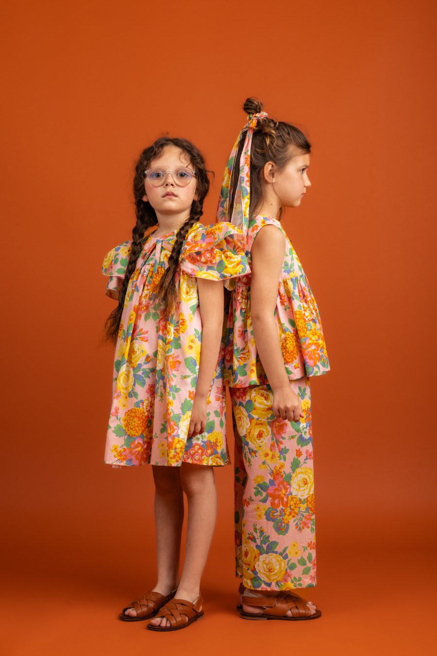 Viva la Vida: Der lebensbejahende Spirit der Frida Kahlo blüht in diesen Sommer-Looks von PAADE MODE auf © Filips Smits