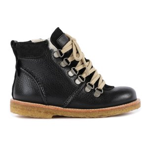 ANGULUS Boots via smallable